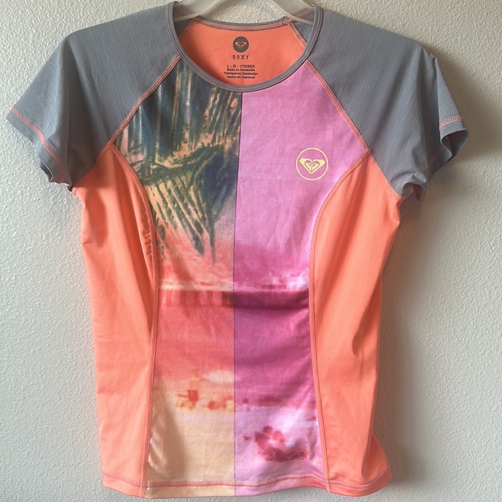 ROXY Women’s Rash Guard Short Sleeve Shirt Four Shore Peach Pink & Gray L NWT